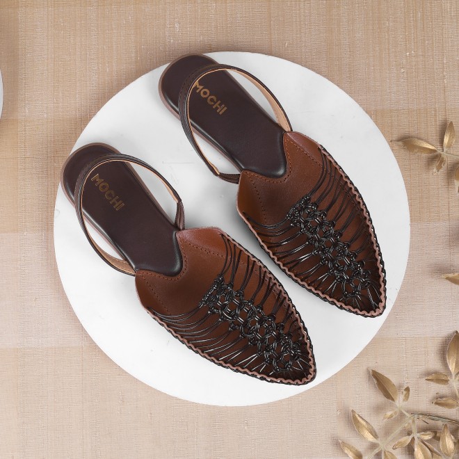 Women Brown Casual Clogs