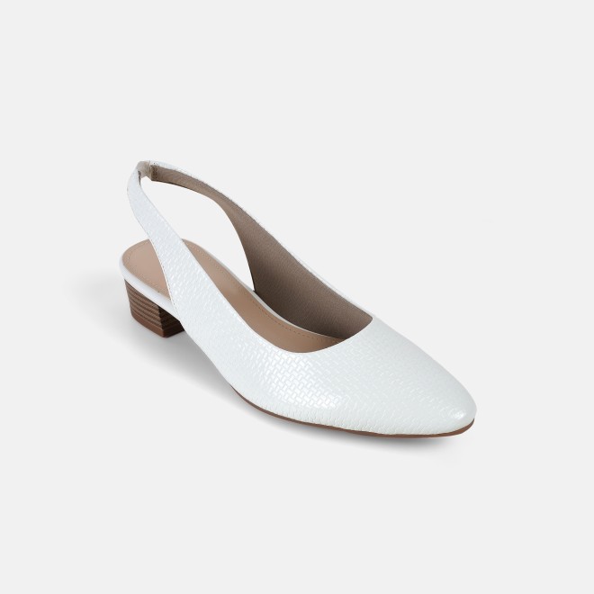 Mochi Women White Formal Sandals