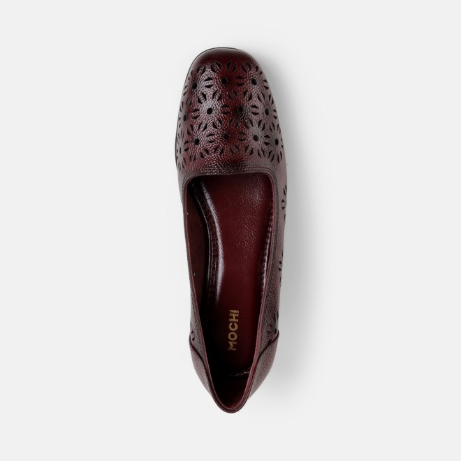 Mochi Women Maroon Formal Pumps (SKU: 31-753-44-37)
