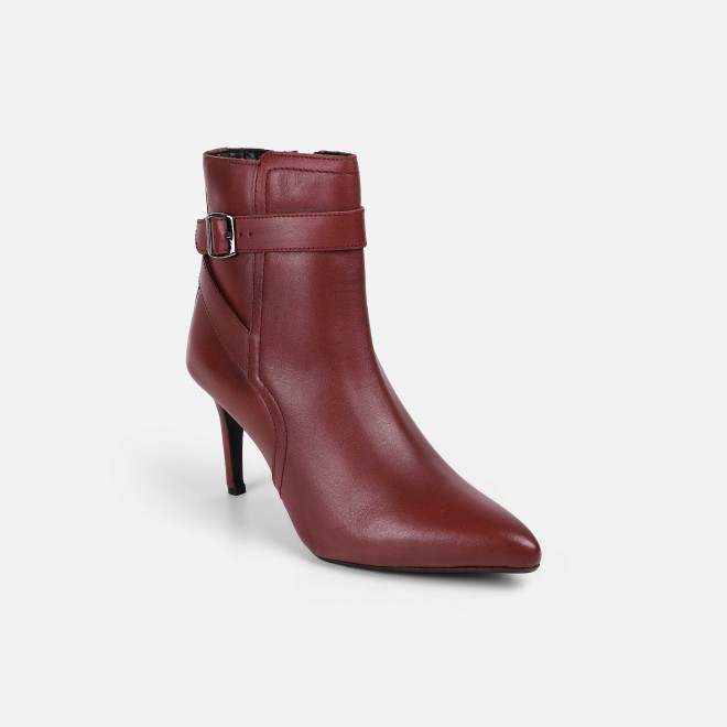Mochi Women Maroon Party Boots
