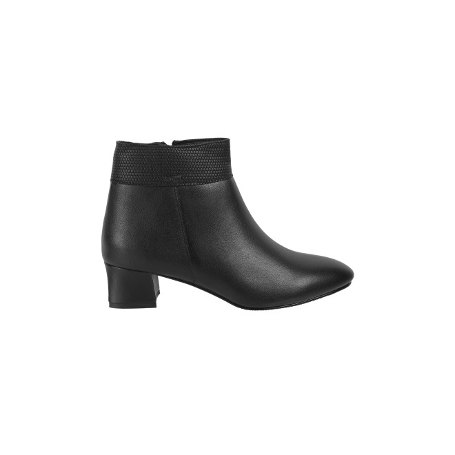 Mochi Women Black Party Boots (SKU: 31-82-11-36)