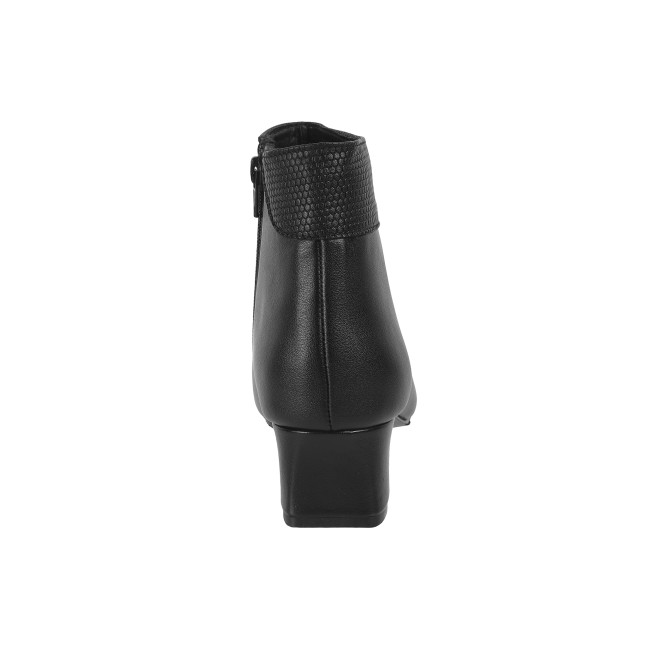 Mochi Women Black Party Boots (SKU: 31-82-11-36)