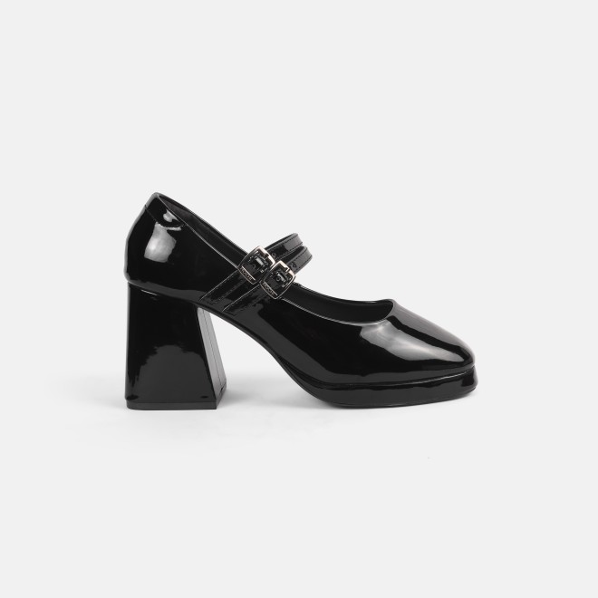 Mochi Women Black Formal Pumps (SKU: 31-844-11-36)