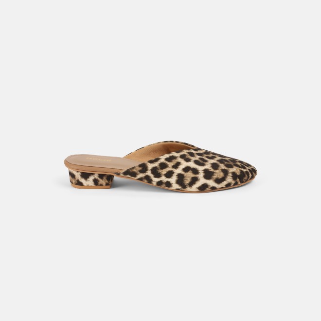 Mochi Women Beige Casual Slip Ons (SKU: 31-847-20-37)