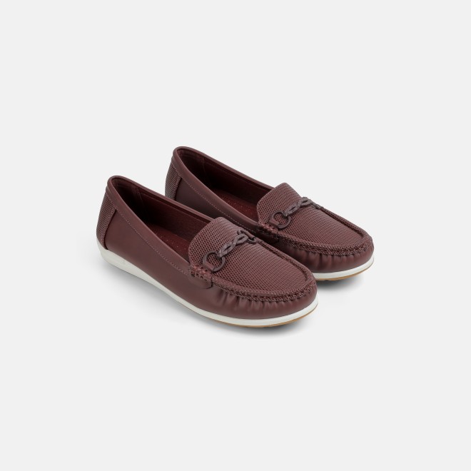Mochi Women Maroon Casual Loafers (SKU: 31-852-44-36)