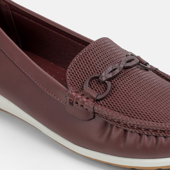 Mochi Women Maroon Casual Loafers (SKU: 31-852-44-36)
