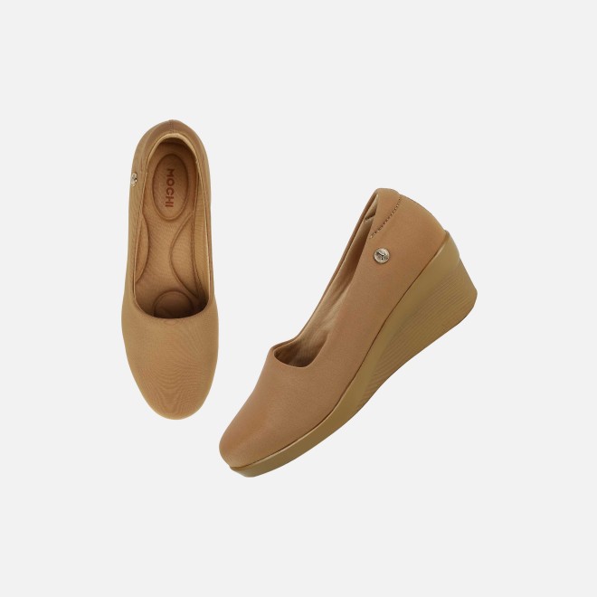Mochi Women Beige-red Casual Ballerinas (SKU: 31-858-89-37)