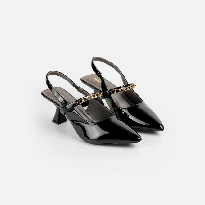 Mochi Women Black Formal Sandals (SKU: 31-876-11-37)