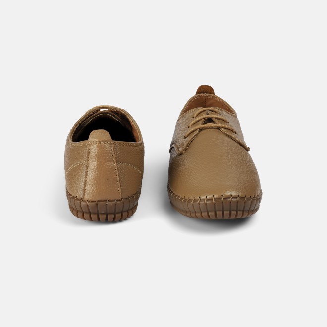 Mochi Women Beige Casual Sneakers (SKU: 31-890-20-37)