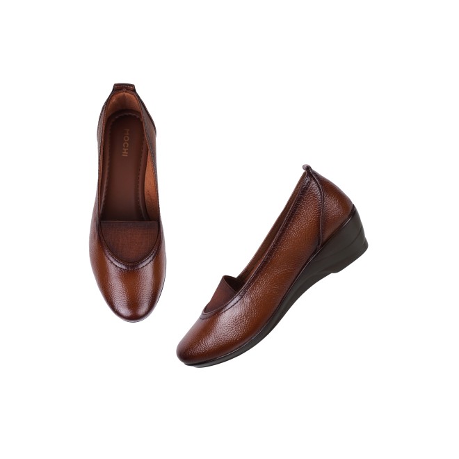 Mochi Women Rust Casual Ballerinas (SKU: 31-900057-91-36)