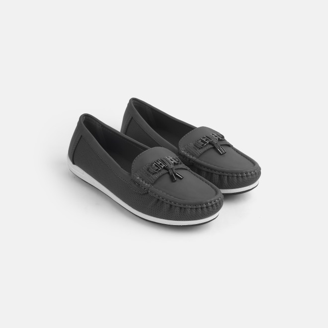Mochi Women Grey Casual Loafers (SKU: 31-900851-14-36)