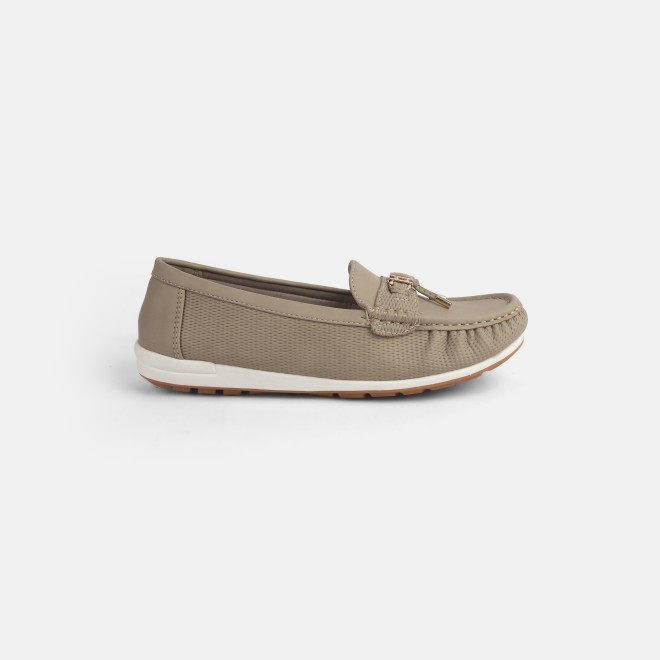 Mochi Women Beige Casual Loafers (SKU: 31-900851-20-36)
