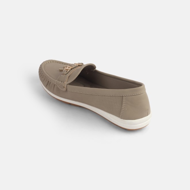 Mochi Women Beige Casual Loafers (SKU: 31-900851-20-36)