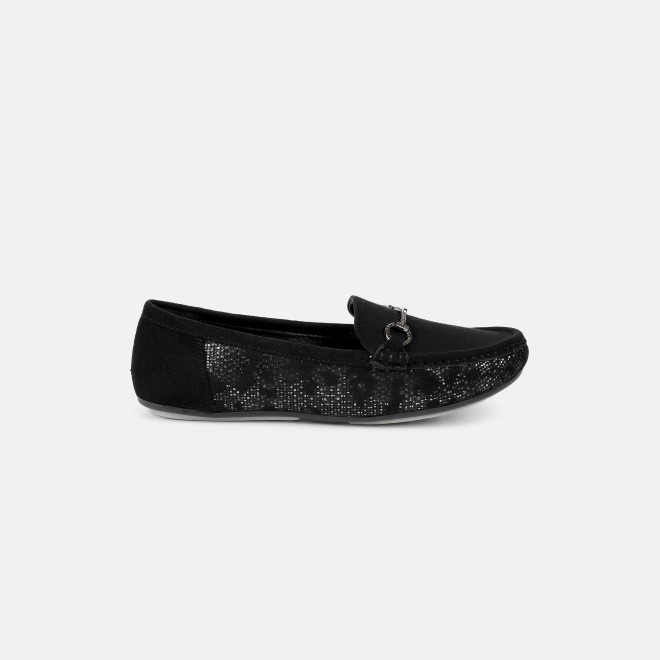Mochi Women Black Casual Loafers (SKU: 31-905-11-36)