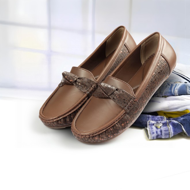 Mochi Women Brown Casual Loafers