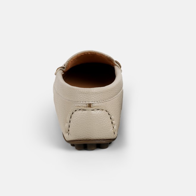 Mochi Women Light-beige Casual Loafers (SKU: 31-916-84-36)