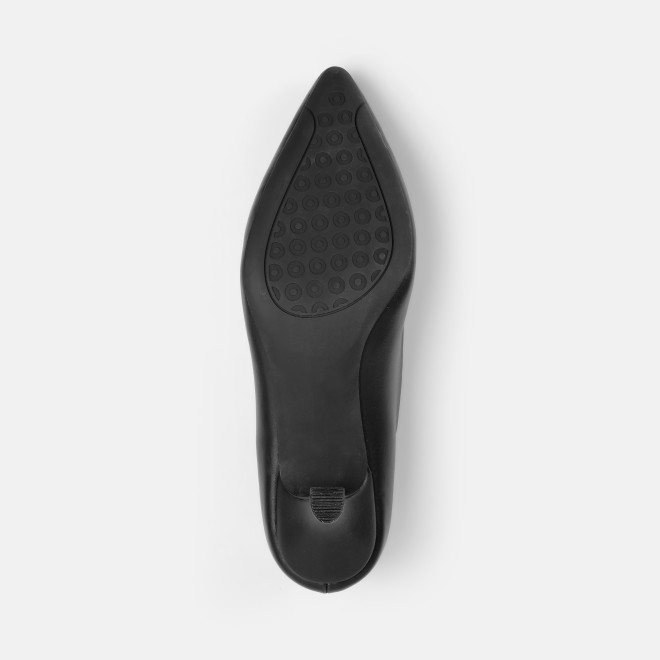 Mochi Women Black Formal Pumps (SKU: 31-926-11-36)