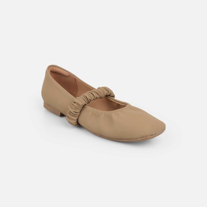 Mochi Women Beige Casual Ballerinas