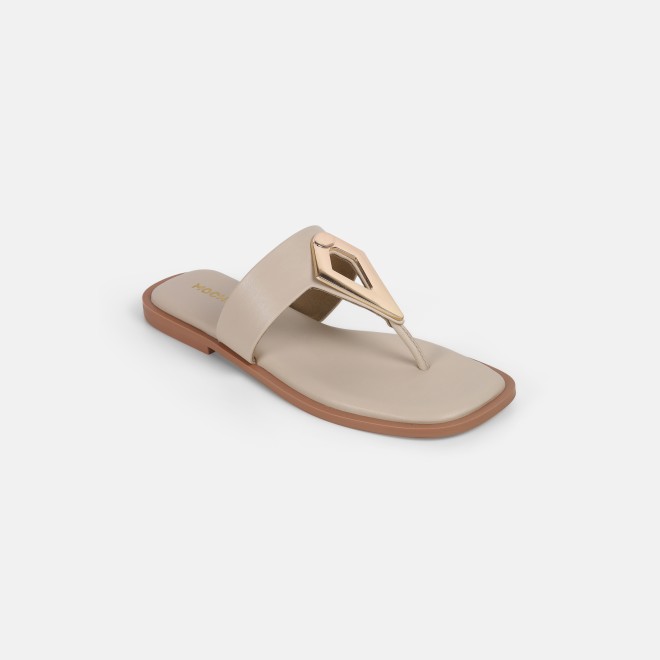 Mochi Women Off-White Casual Slippers