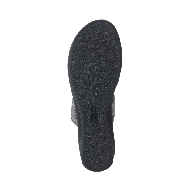 Mochi Women Black Casual Slip Ons (SKU: 32-1217-11-36)