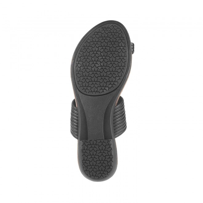 Mochi Women Black Casual Slip Ons (SKU: 32-1359-11-36)