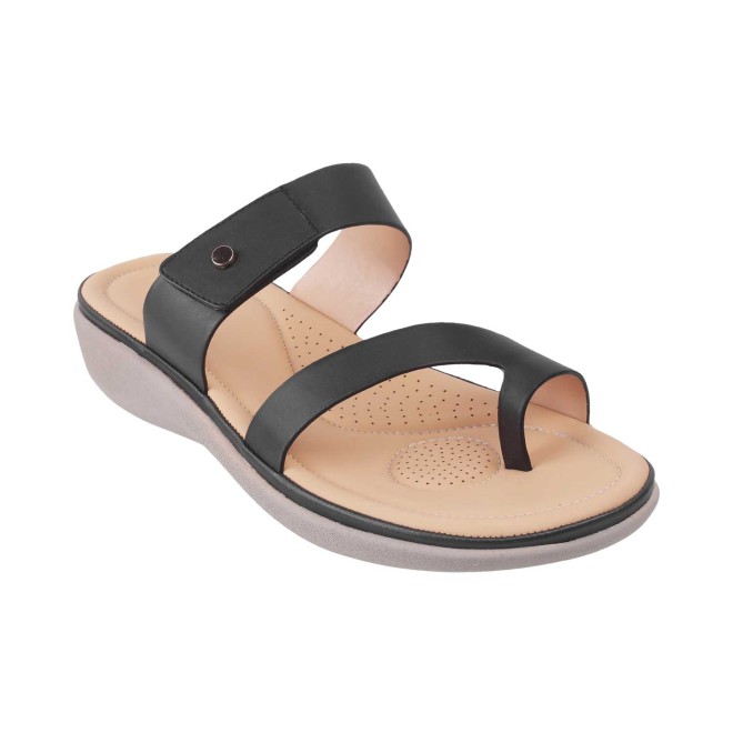 Mochi Women Black Casual Slip Ons (SKU: 32-1386-11-36)