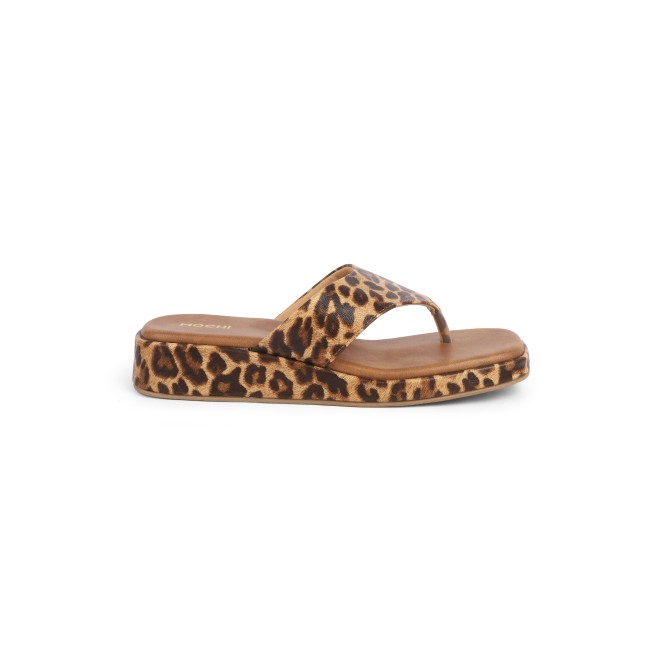 Mochi Women Tan Casual Slippers (SKU: 32-1407-23-37)