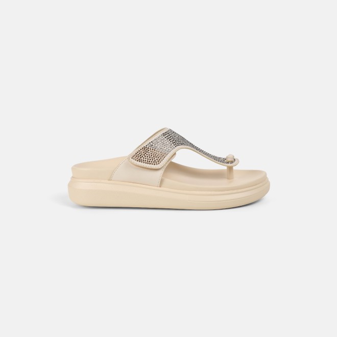 Mochi Women Beige Casual Slippers (SKU: 32-1473-20-36)
