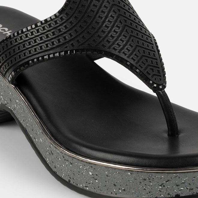 Mochi Women Black Casual Slip Ons (SKU: 32-1474-11-36)