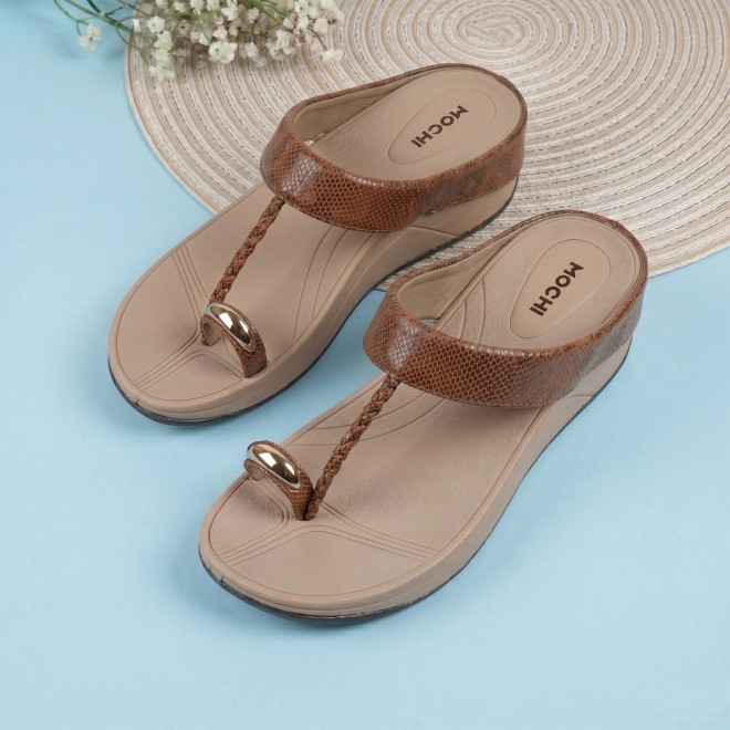 Mochi Women Tan Casual Slip Ons