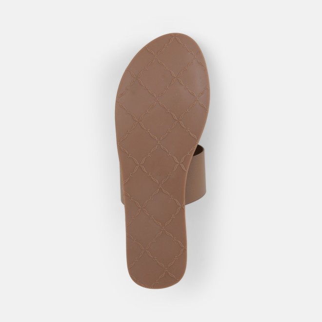 Mochi Women Beige Casual Slippers (SKU: 32-1576-20-36)