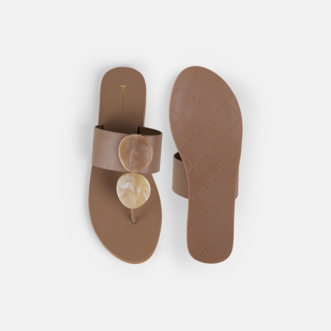 Mochi Women Beige Casual Slippers (SKU: 32-1576-20-36)