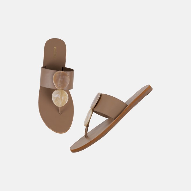 Mochi Women Beige Casual Slippers (SKU: 32-1576-20-36)