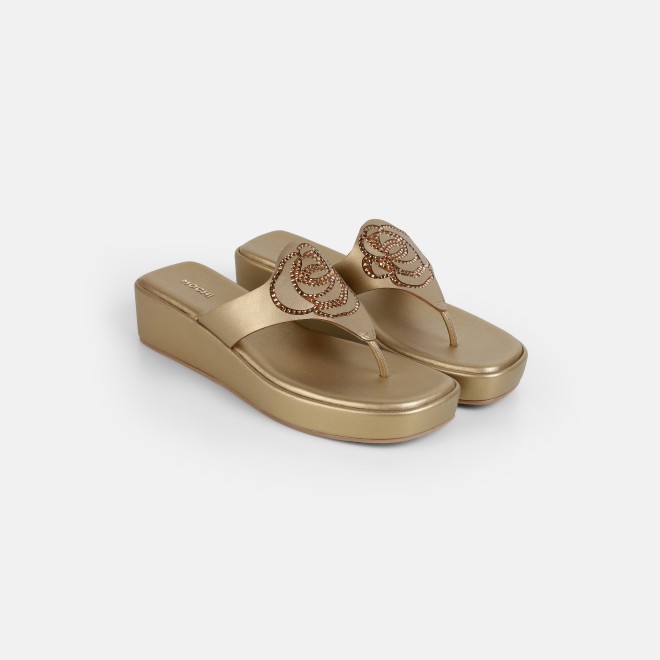 Mochi Women Antic-gold Casual Slip Ons (SKU: 32-1582-28-36)