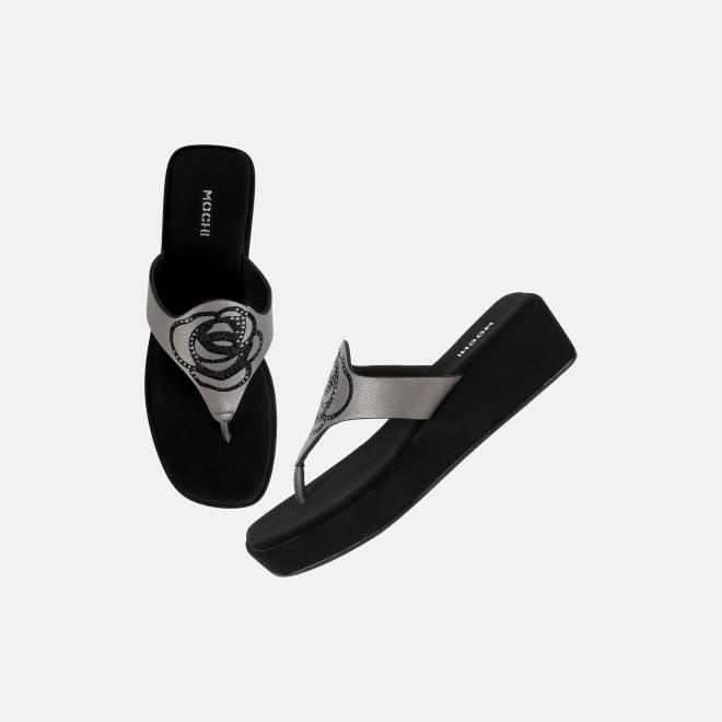 Mochi Women Black Casual Slip Ons (SKU: 32-1582-11-36)