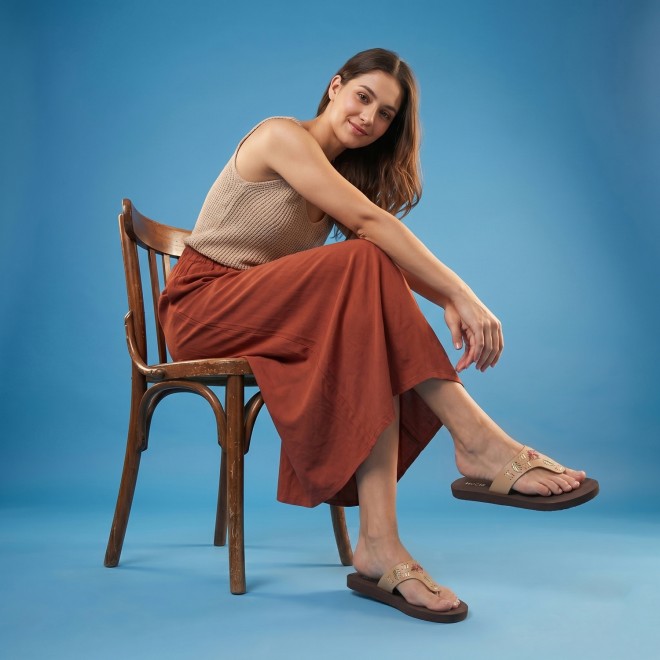 Mochi Women Beige Casual Slippers (SKU: 32-1639-20-36)