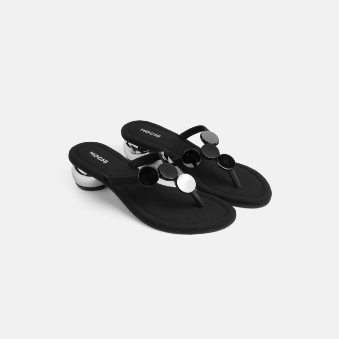 Mochi Women Black Casual Slip Ons (SKU: 32-1675-11-36)