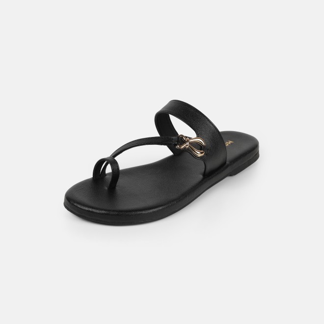 Mochi Women Black Casual Slip Ons (SKU: 32-1682-11-36)
