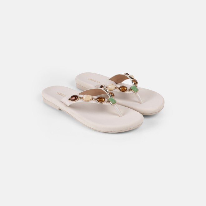 Mochi Women Off-white Casual Slippers (SKU: 32-1810-66-36)