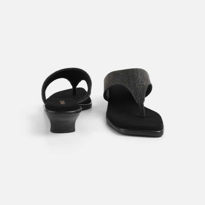 Mochi Women Black Casual Slippers (SKU: 32-1811-11-36)