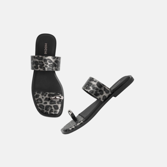 Mochi Women Black Casual Slippers (SKU: 32-1892-11-36)