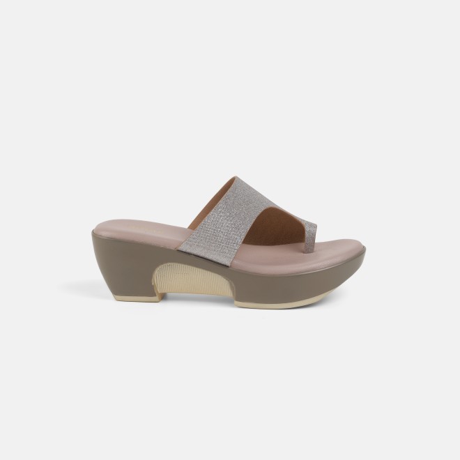 Mochi Women Peach Casual Slip Ons (SKU: 32-801277-80-36)