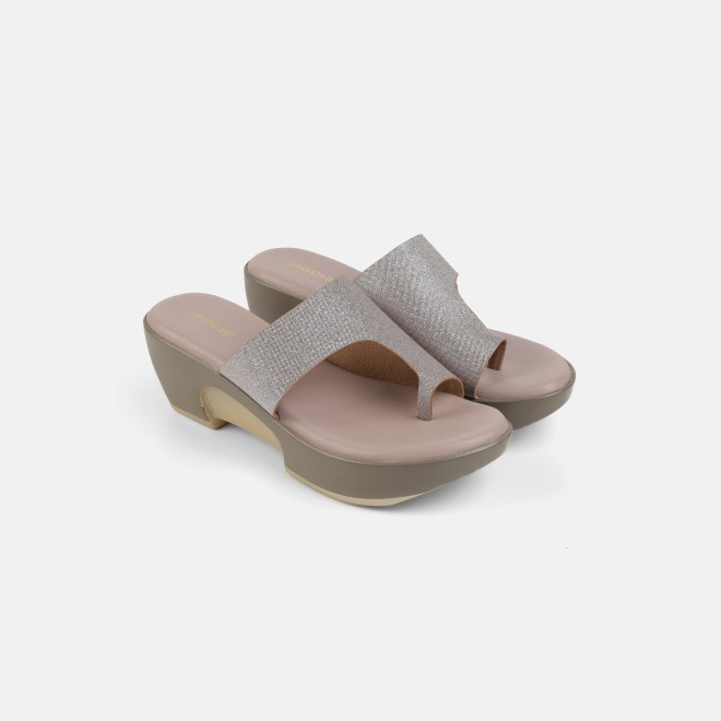 Mochi Women Peach Casual Slip Ons (SKU: 32-801277-80-36)