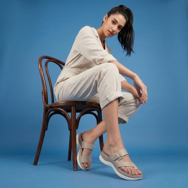 Mochi Women Beige Casual Slip Ons (SKU: 32-9662-20-36)