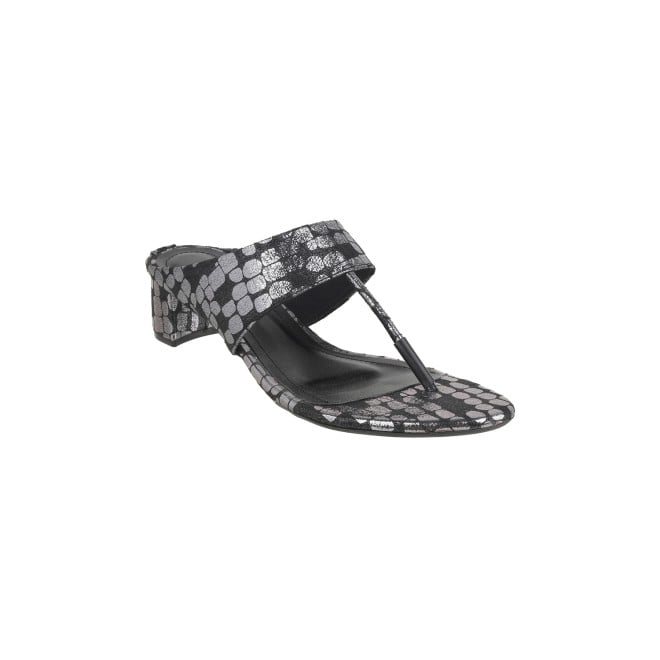 Mochi Women Black Casual Slip Ons (SKU: 32-986-11-38)