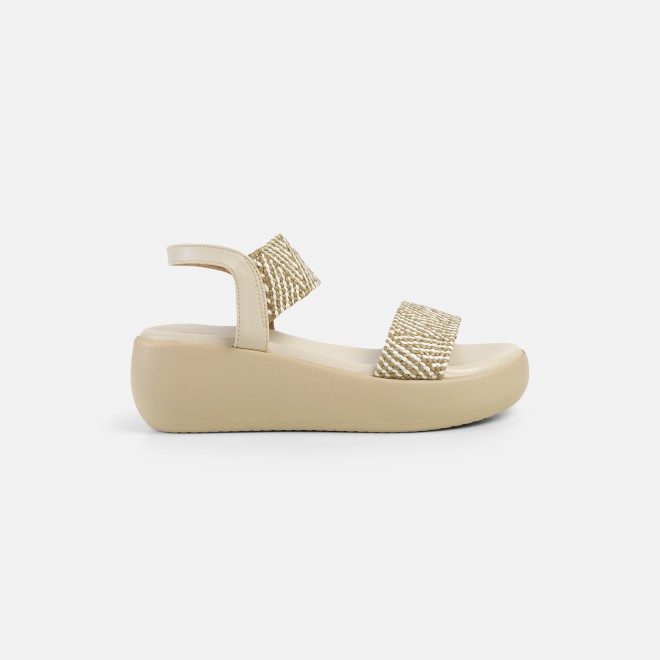 Mochi Women Beige Casual Slippers (SKU: 33-1200-20-40)