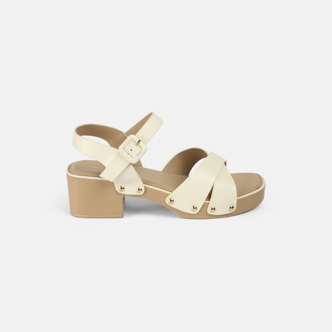 Mochi Women Off-white Casual Sandals (SKU: 33-1208-66-38)
