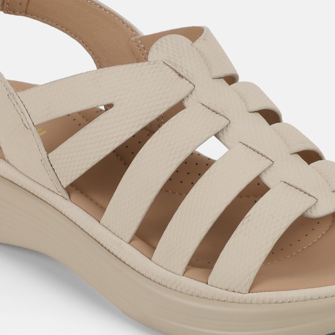 Mochi Women Off-white Casual Sandals (SKU: 33-1227-66-39)