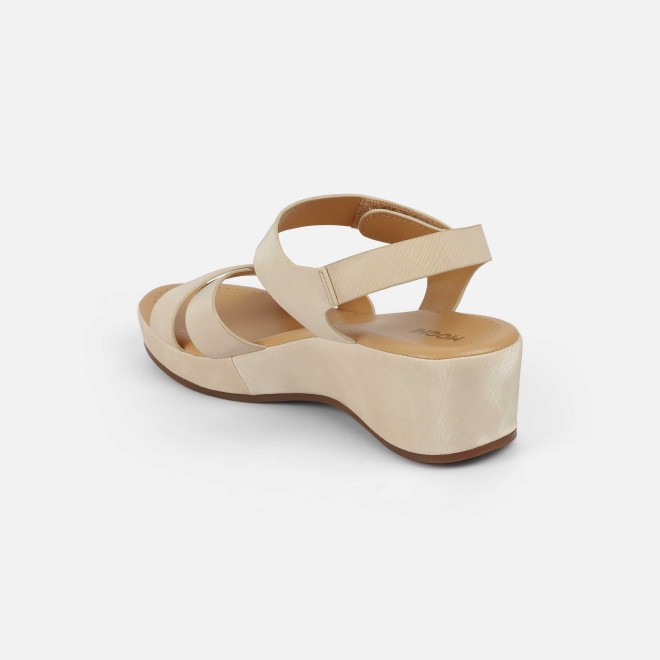 Mochi Women Beige Casual Comfort (SKU: 33-1294-20-36)