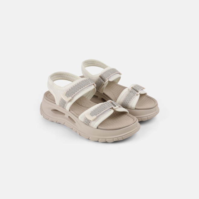 Mochi Women Beige-red Casual Sandals (SKU: 33-1307-89-36)